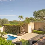 Charming A C House 2br 4p - *