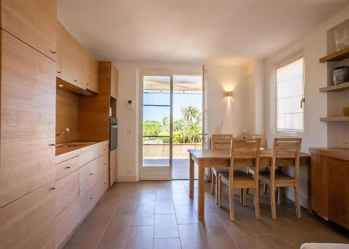 Charming A C House 2br 4p - Appartement *