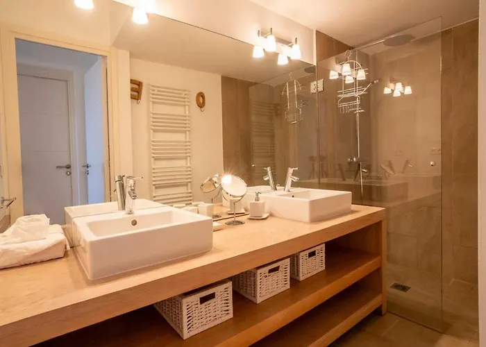 Appartement Charming A C House 2br 4p - *